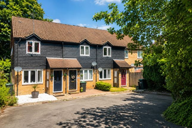 2 bed property, in Kensington Fields, £254,750