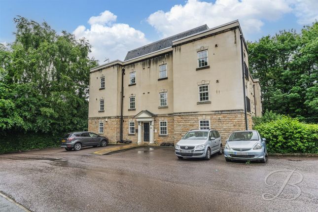 2 bed property, in Bath Lane, £110,000