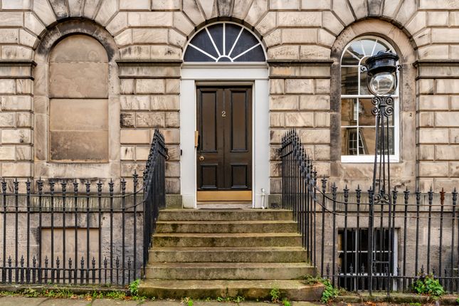 4 bed property, in 2/3 Darnaway Street, £790,000