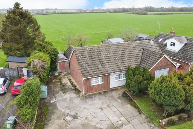 4 bed property, in Witham Road, £400,000