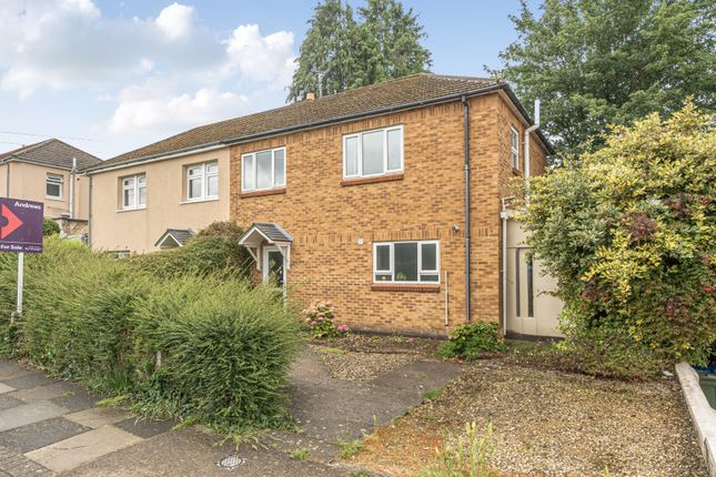 3 bed property, in Lyndale Avenue, £450,000
