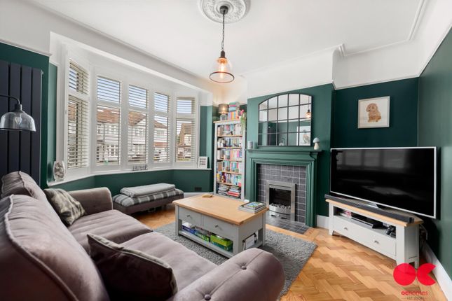 3 bed property, in Carlton Road, £575,000