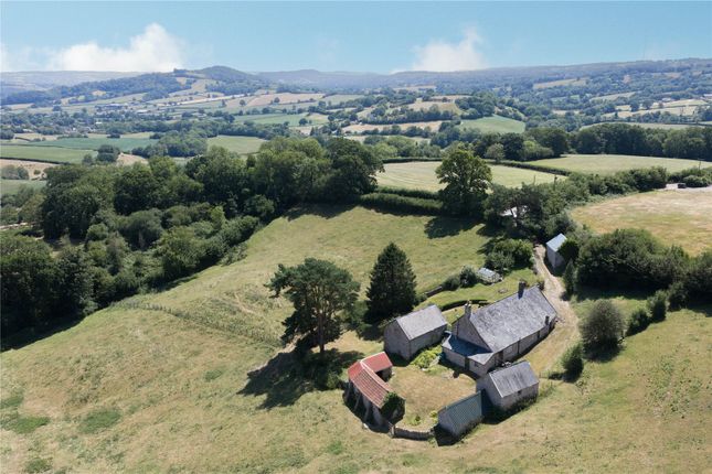4 bed property, in Stockland, £825,000