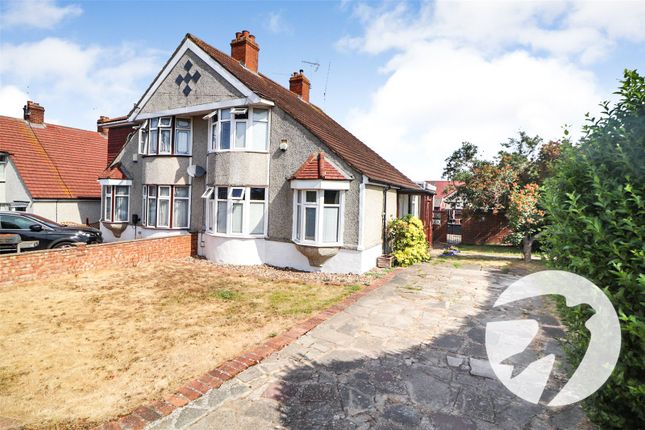 3 bed property, in Highfield Avenue, £525,000