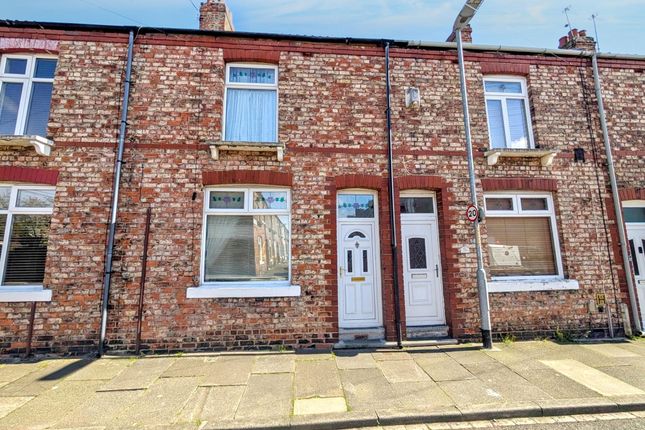 2 bed property, in Mowbray Road, £85,000