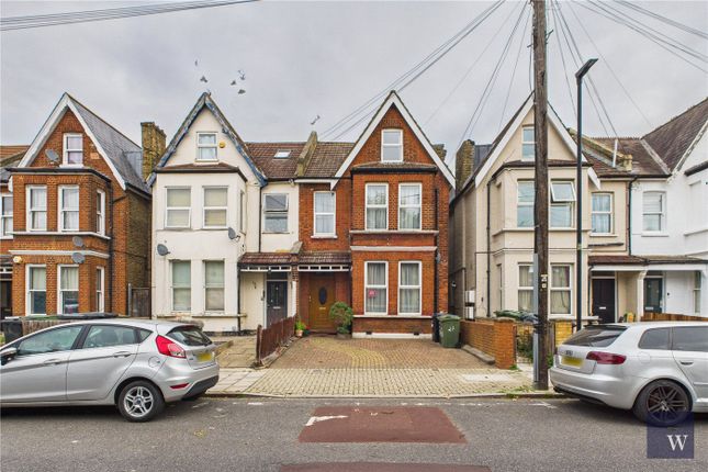 5 bed property, in Tankerville Road, £875,000