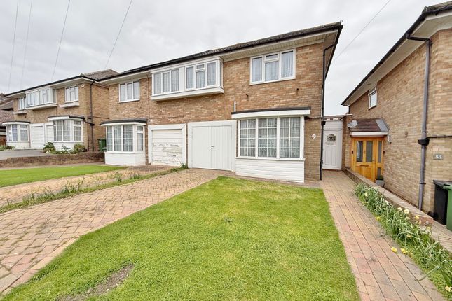 4 bed property, in East Lodge Park, £280,000