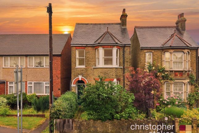 4 bed property, in Churchgate Road, £575,000