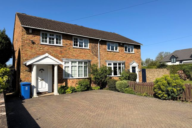 3 bed property, in Slough Road, £615,000