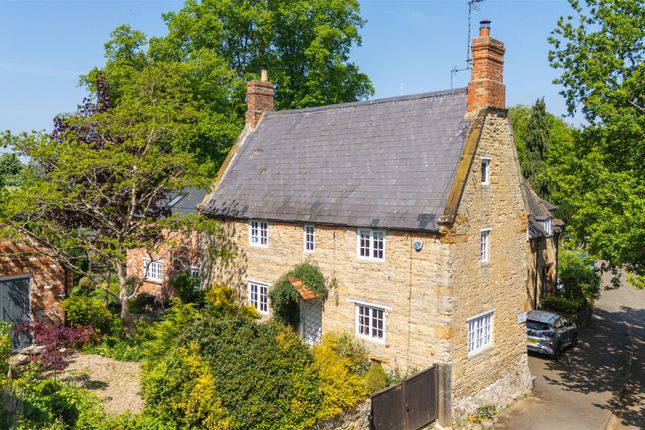 4 bed property, in Church Street, £599,950