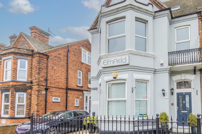 9 bed property, in Wellesley Road, £390,000