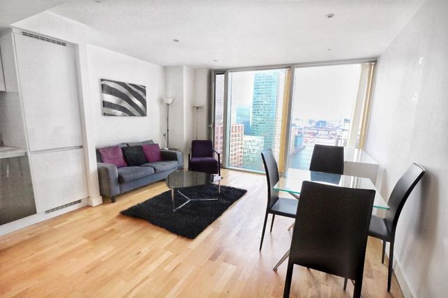 1 bed property, in The Landmark East Tower, £510,000