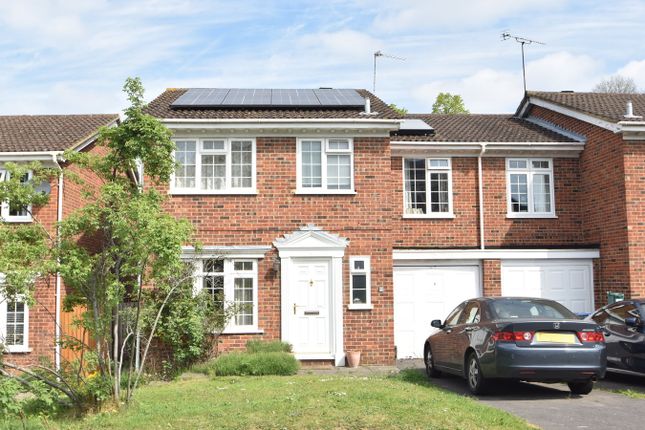 4 bed property, in Hillcrest, £875,000