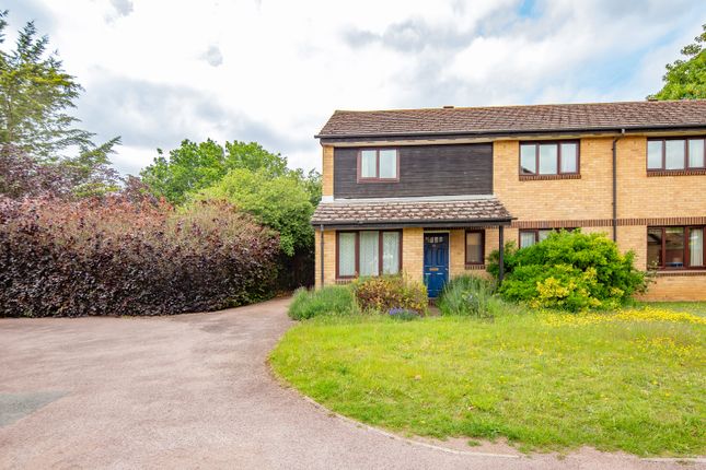 3 bed property, in Thompson Drive, £450,000