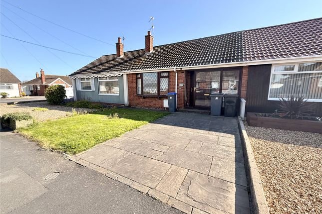 1 bed property, in Greenfield Road, £110,000