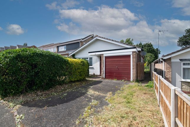 2 bed property, in Shakespeare Drive, £48,000