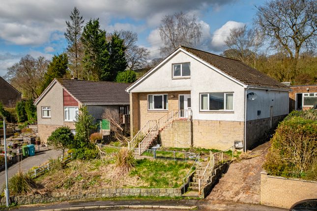 5 bed property, in Castle Grove, £290,000