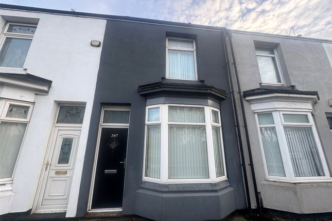2 bed property, in Union Street, £68,000