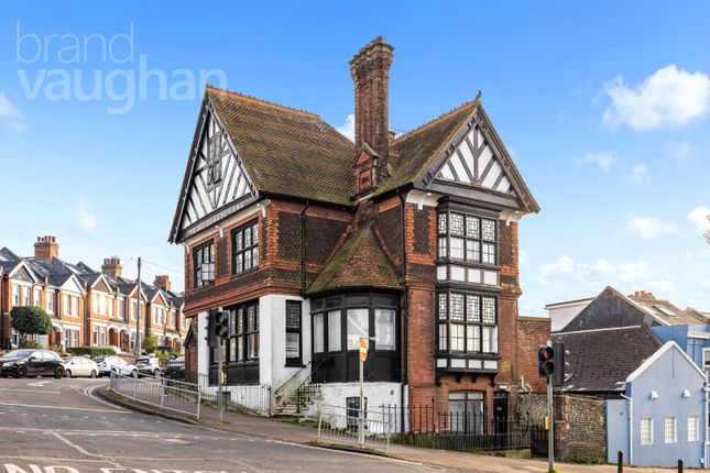 13 bed property, in Elm Grove, £1,500,000