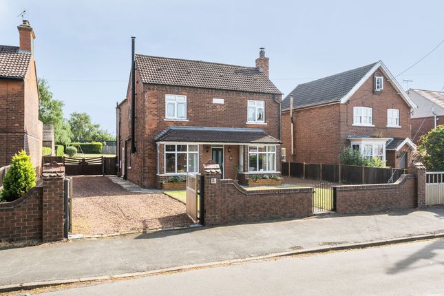 4 bed property, in Flixborough Road, £465,000