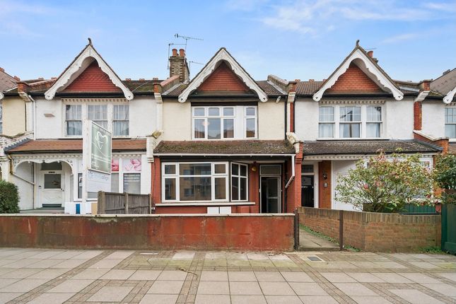 2 bed property, in High Road, £380,000