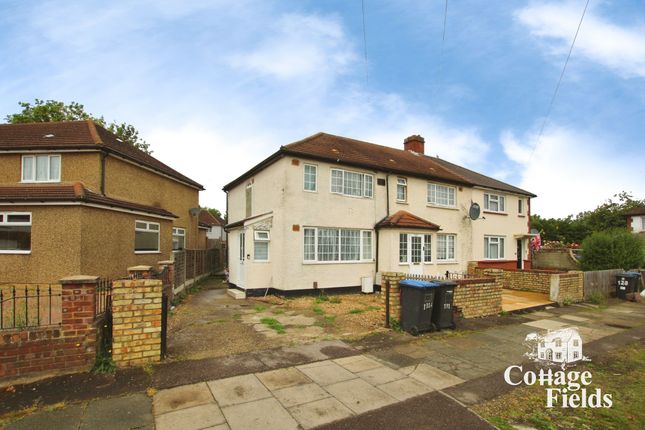 2 bed property, in Stoneleigh Avenue, £380,000