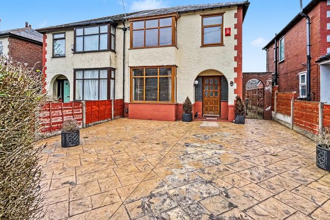 3 bed property, in Manchester Road, £325,000