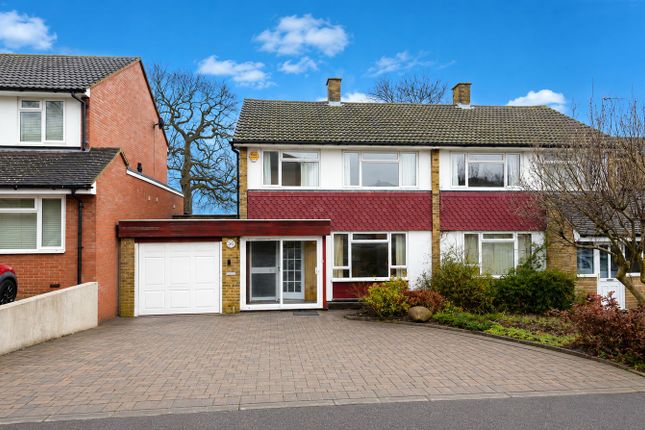 3 bed property, in Tiverton Road, £585,000