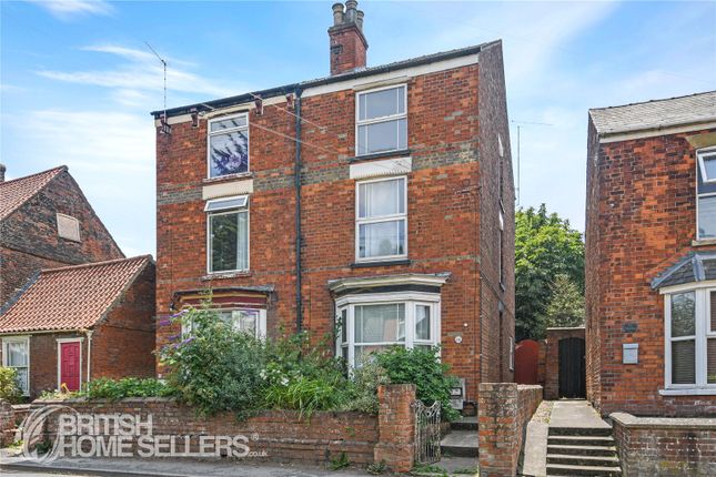 4 bed property, in Tower Road, £185,000