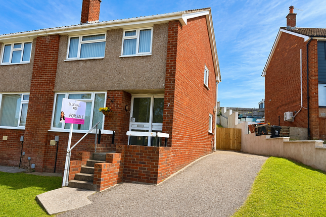 3 bed property, in Fern Rise, £230,000