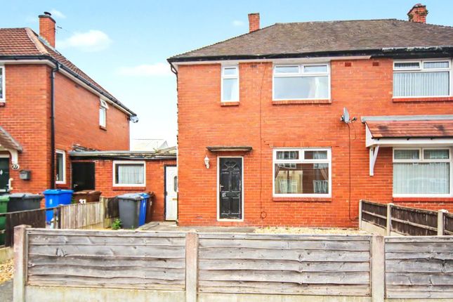3 bed property, in 35 Howard Street, £60,000