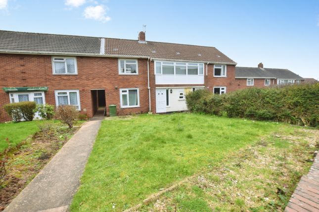 5 bed property, in Mincinglake Road, £425,000