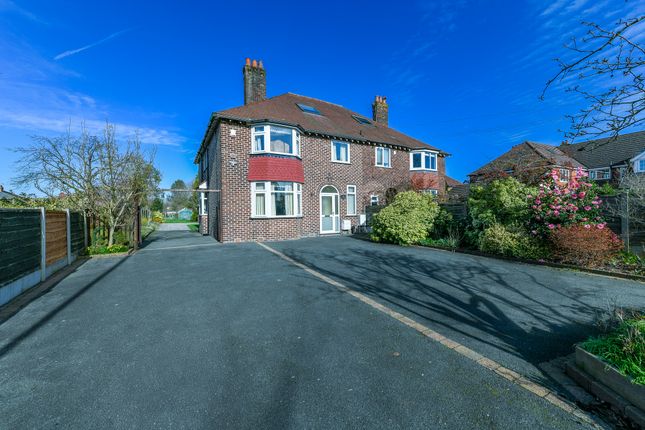 4 bed property, in Park Road, £735,000