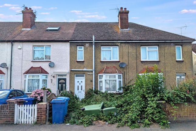 3 bed property, in 10 Cecil Avenue, £125,000