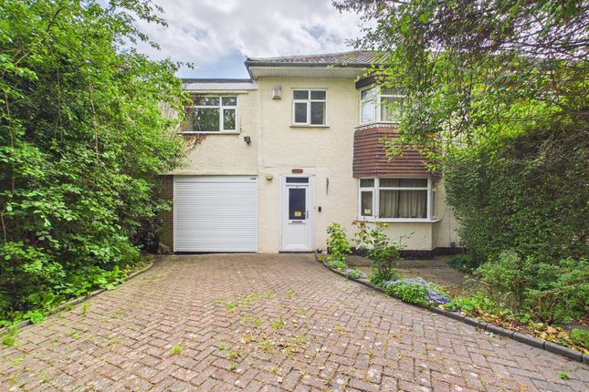 5 bed property, in Kelston Road, £375,000