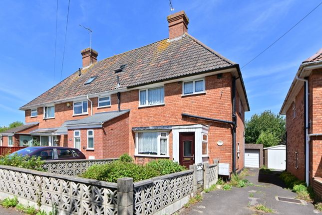 3 bed property, in Westland Road, £220,000