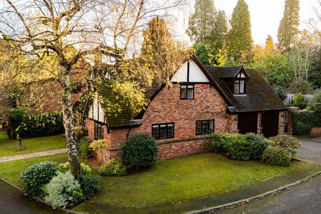 4 bed property, in Farways, £900,000