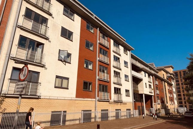 1 bed property, in Flat 8 Watermarque, £50,000