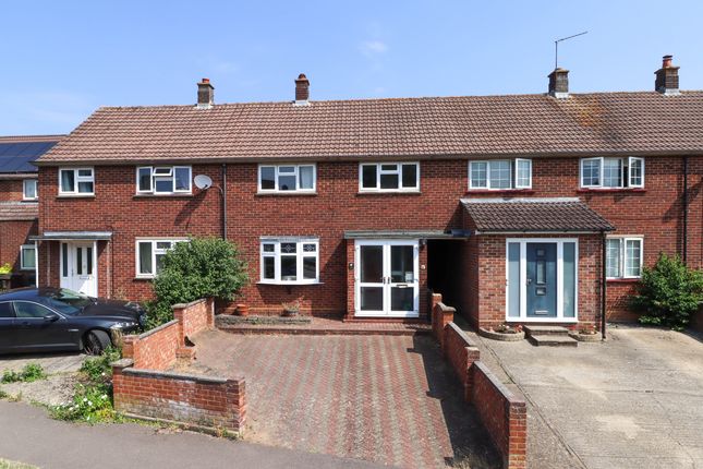 3 bed property, in Snatchup, £425,000