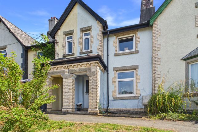 2 bed property, in Trelawny Road, £210,000