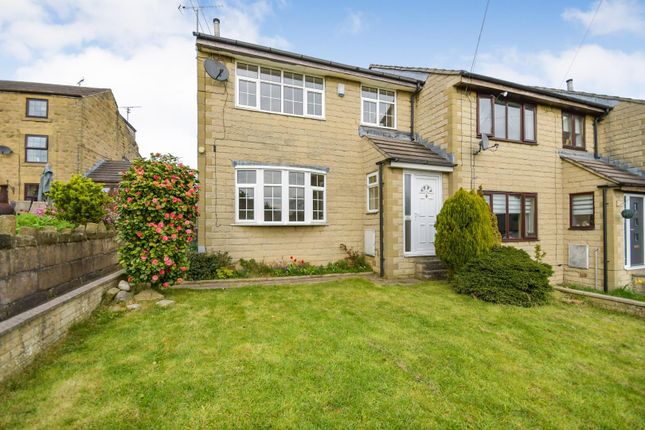 3 bed property, in Burncross Road, £240,000