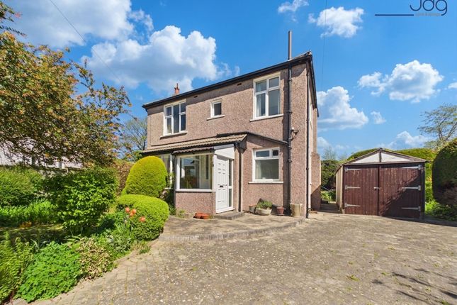 4 bed property, in Kirklands, £459,000