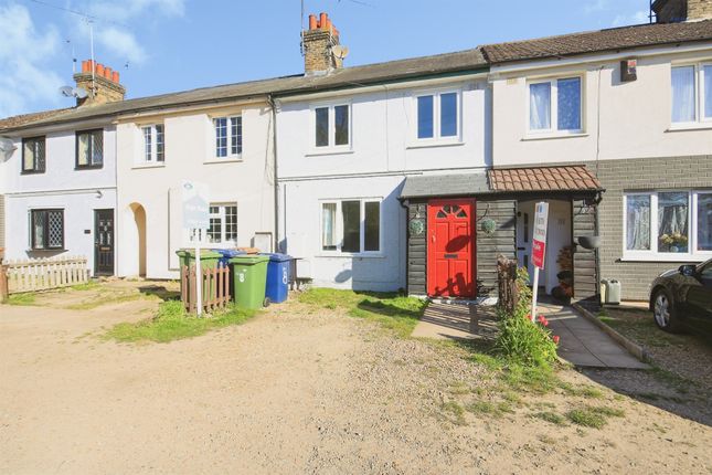 3 bed property, in Thornton Road, £175,000