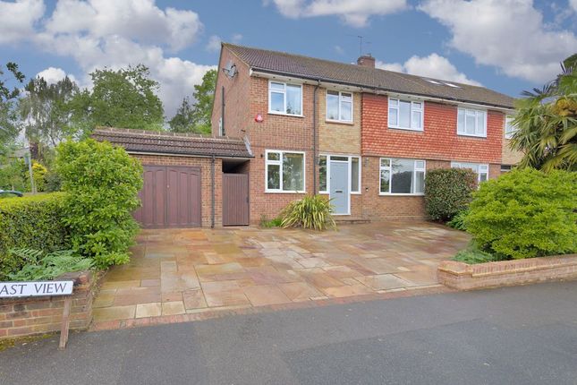 4 bed property, in East View, £999,995