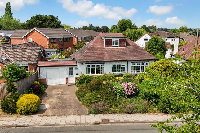 3 bed property, in Wellin Lane, £475,000