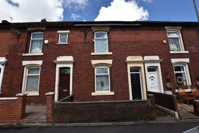 4 bed property, in Longton Street, £190,000
