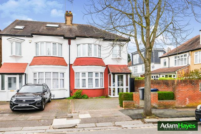 3 bed property, in Limes Avenue, £800,000
