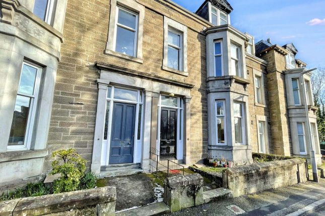 5 bed property, in Seafield Road, £365,000