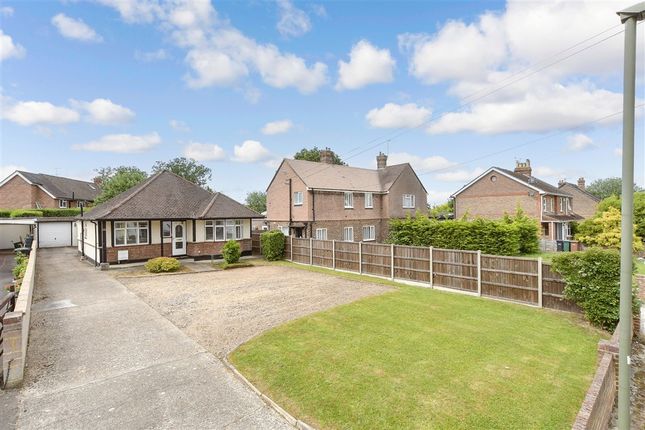 2 bed property, in Honeycrock Lane, £400,000