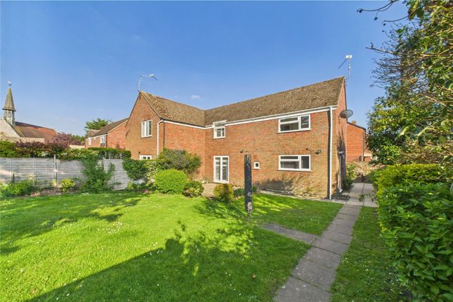 3 bed property, in Verney Close, £675,000